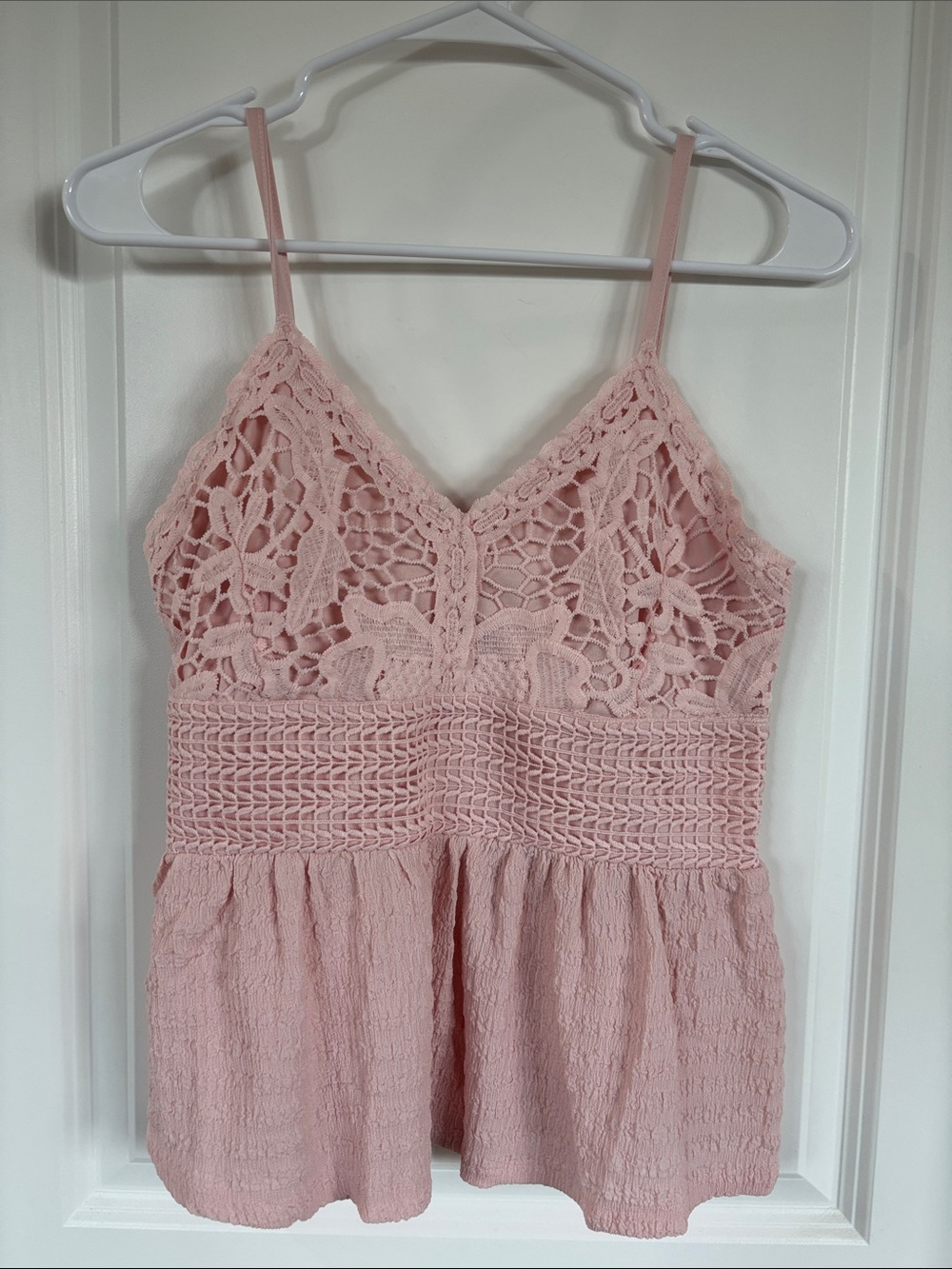 Derek Heart Light Pink Lace Crochet Camisole